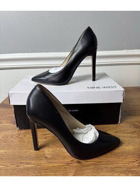 Nine West Women's Tatiana Pump Black Leather Size 5M